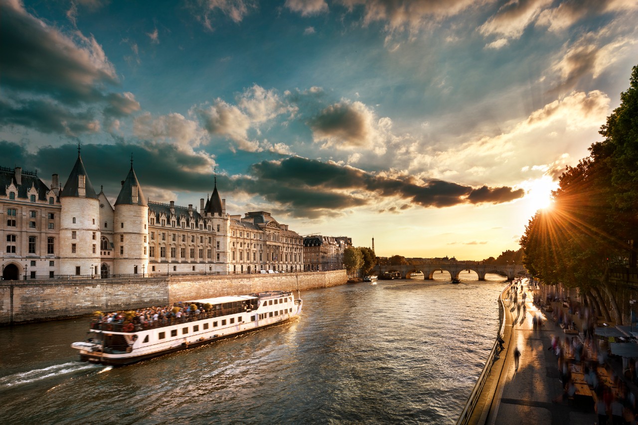 Go Boating, things to do in Paris in Spring